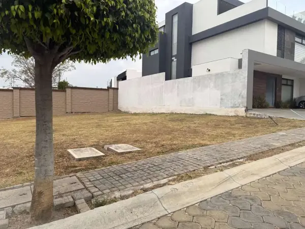 Terreno en venta en Lomas de Angelópolis, San Andrés Cholula — foto 2 de 18