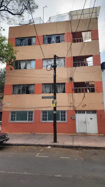 Departamento P.B. venta Av. Azcapotzalco