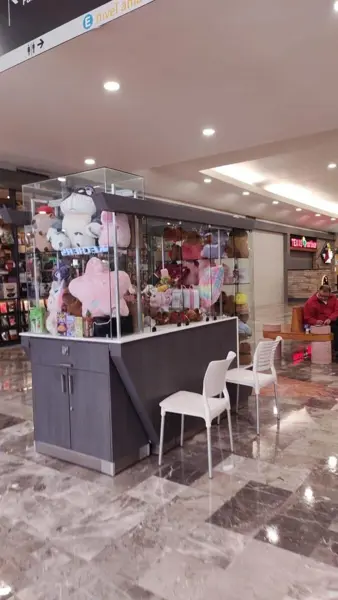 RENTA DE ISLA EN CENTRO COMERCIAL SANTA FE