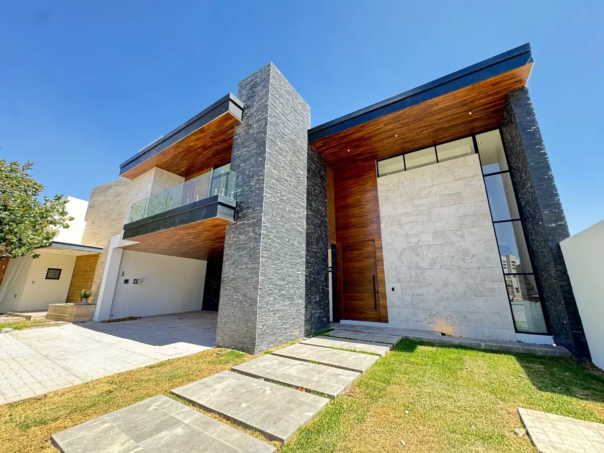 Casa en venta en Las Villas, Torreón — foto 1 de 28