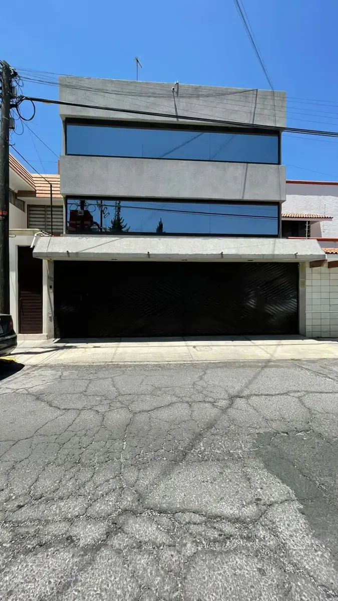 Edificio en renta en Villas del Álamo, Mineral de la Reforma — foto 1 de 22