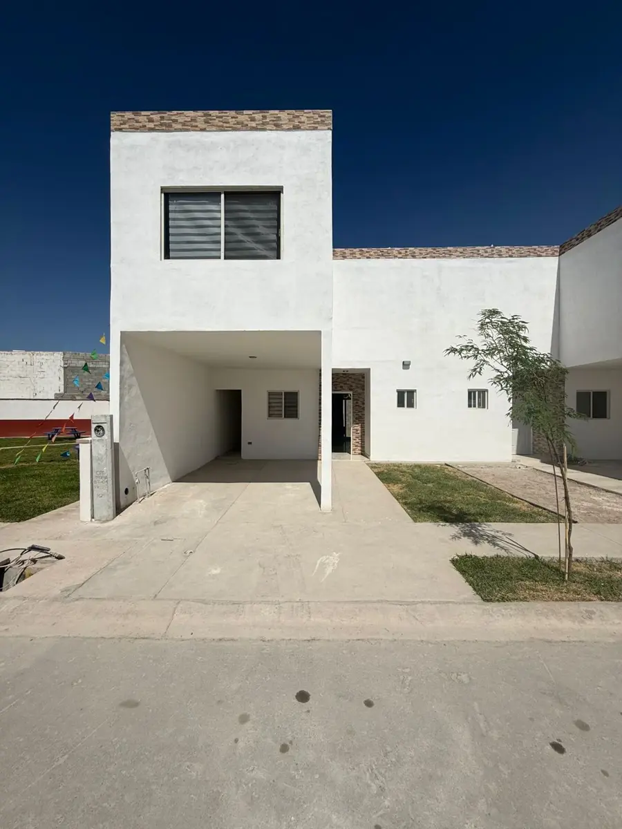 Casa en venta en Villas Diamante, Torreón — foto 1 de 21