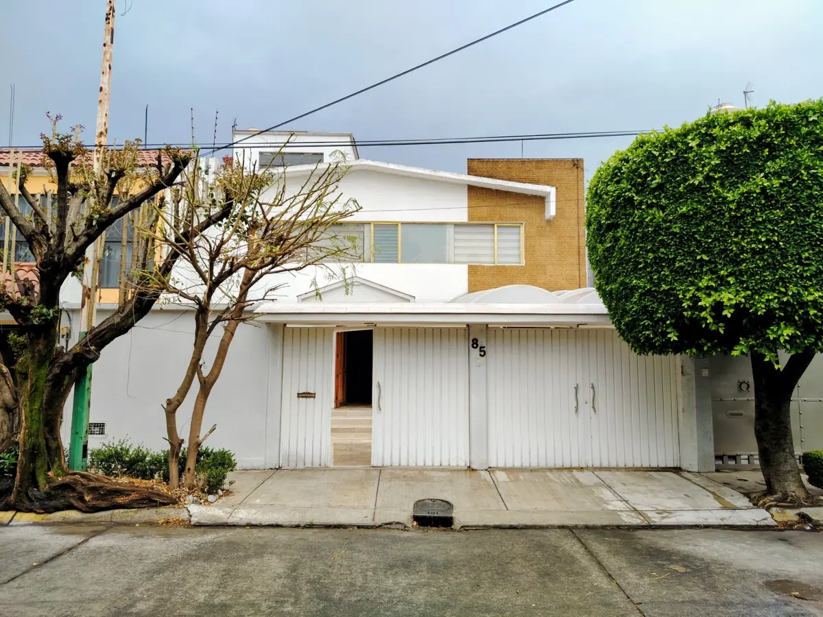 Casa en venta en Colon Echegaray, Naucalpan de Juárez — foto 1 de 32