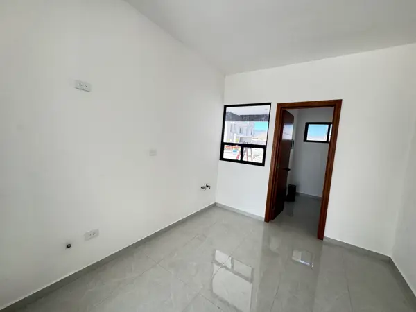 Casa en venta en Brisas Poniente, Saltillo — foto 2 de 26