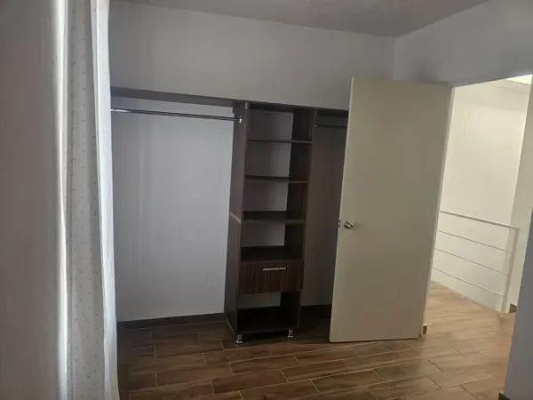 Casa en venta en Mirador del Bosque, Zapopan — foto 3 de 8