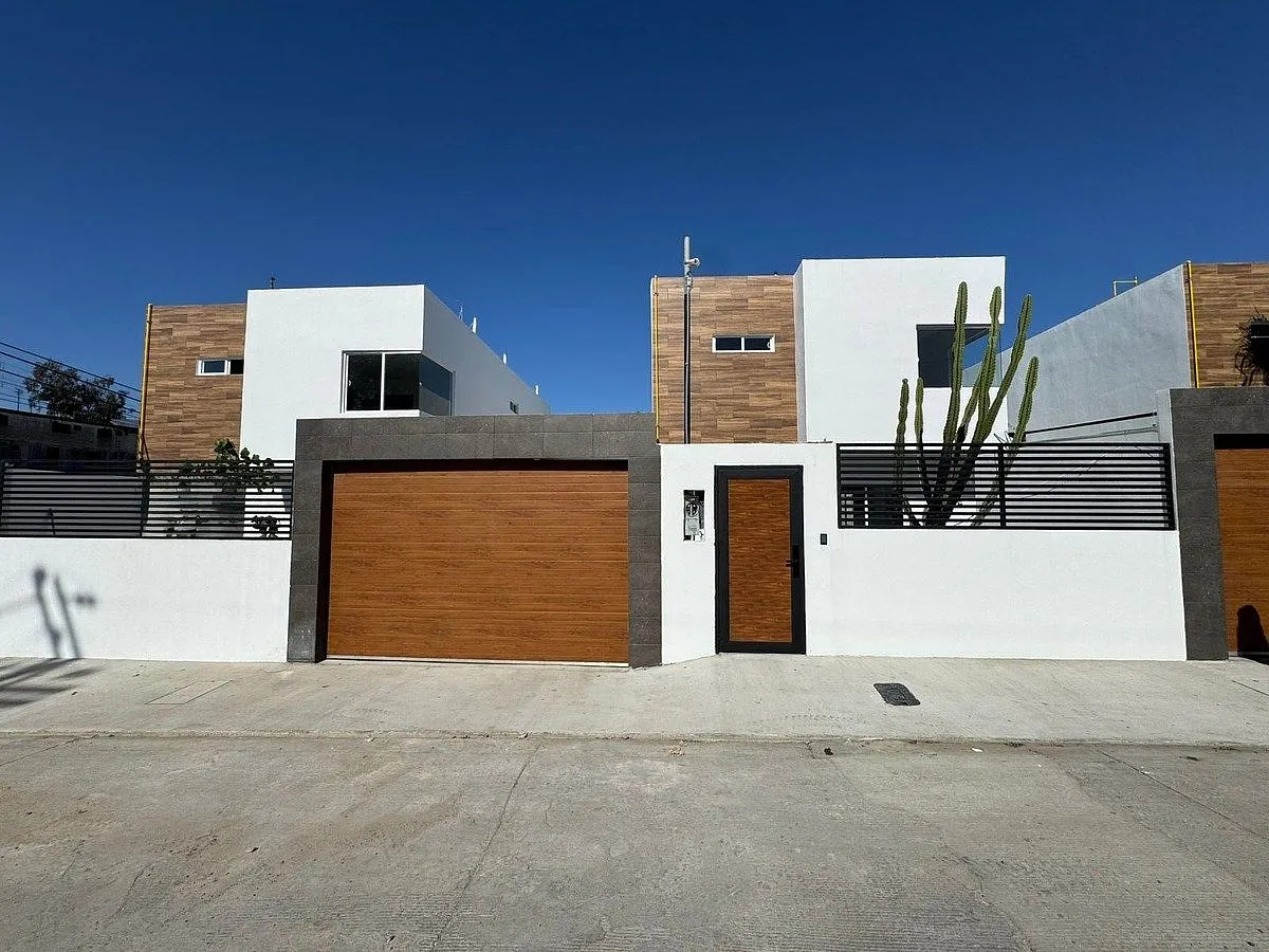 Casa en venta en Francisco Villa, Tijuana — foto 1 de 20