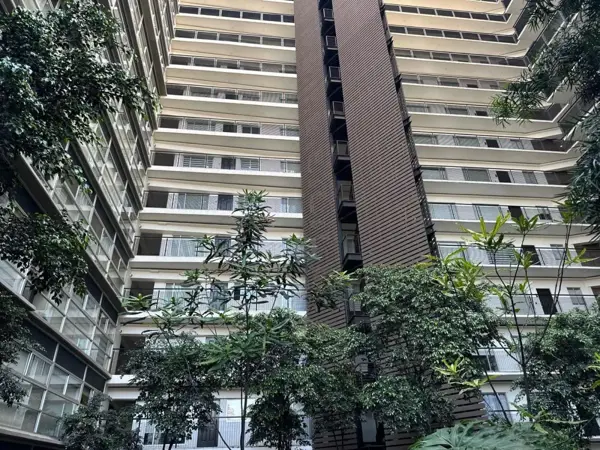 Departamento con amenidades y seguridad en San Pedro de los Pinos