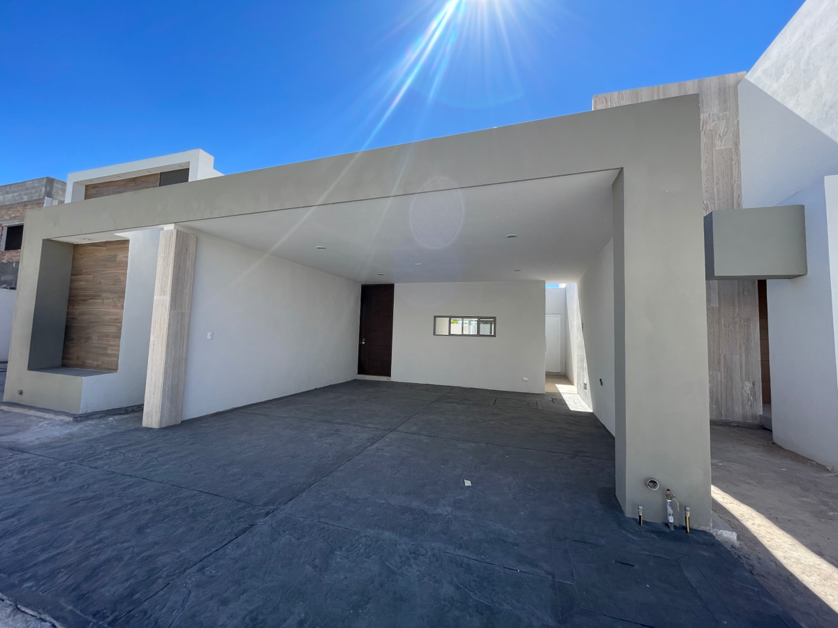 Casa en venta en Los Viñedos, Torreón — foto 1 de 16