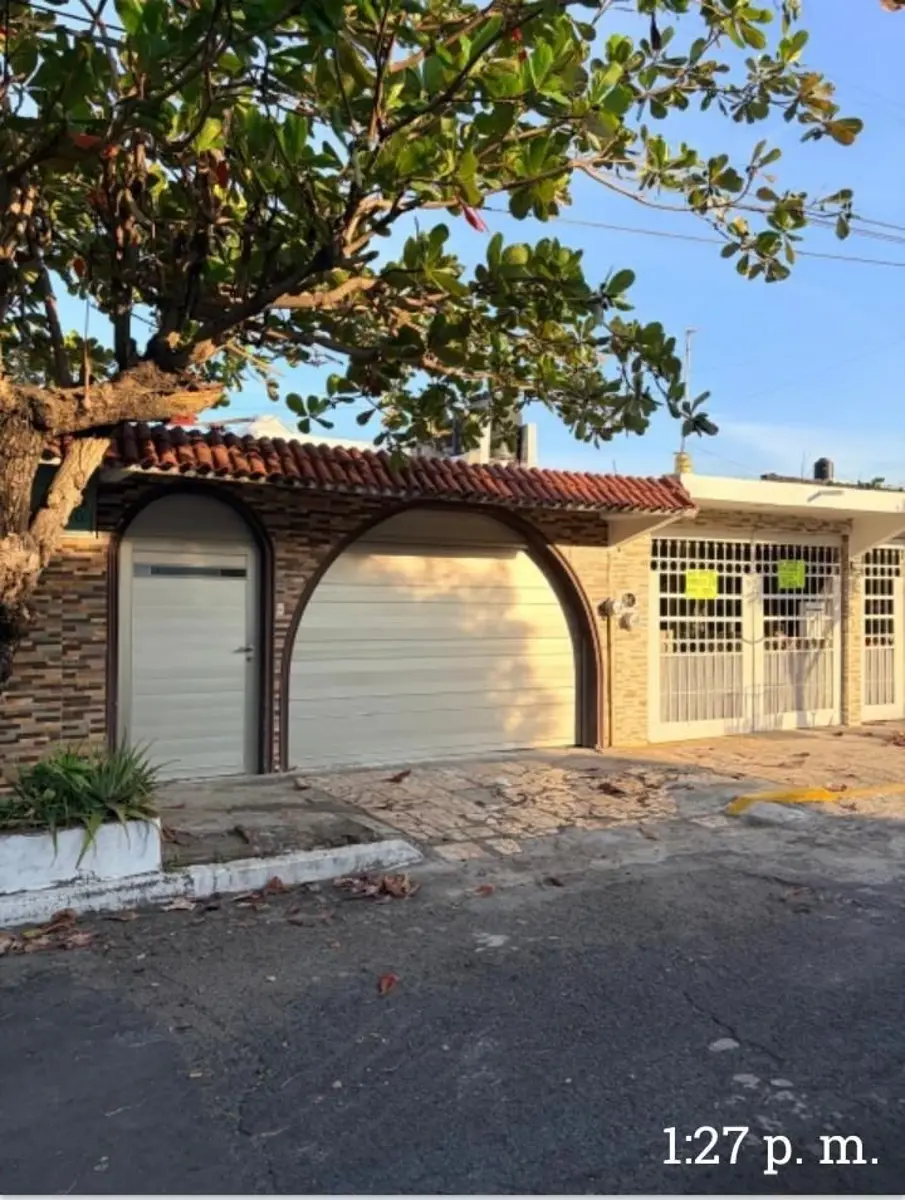 Casa en venta en Flores del Valle, Veracruz — foto 1 de 28