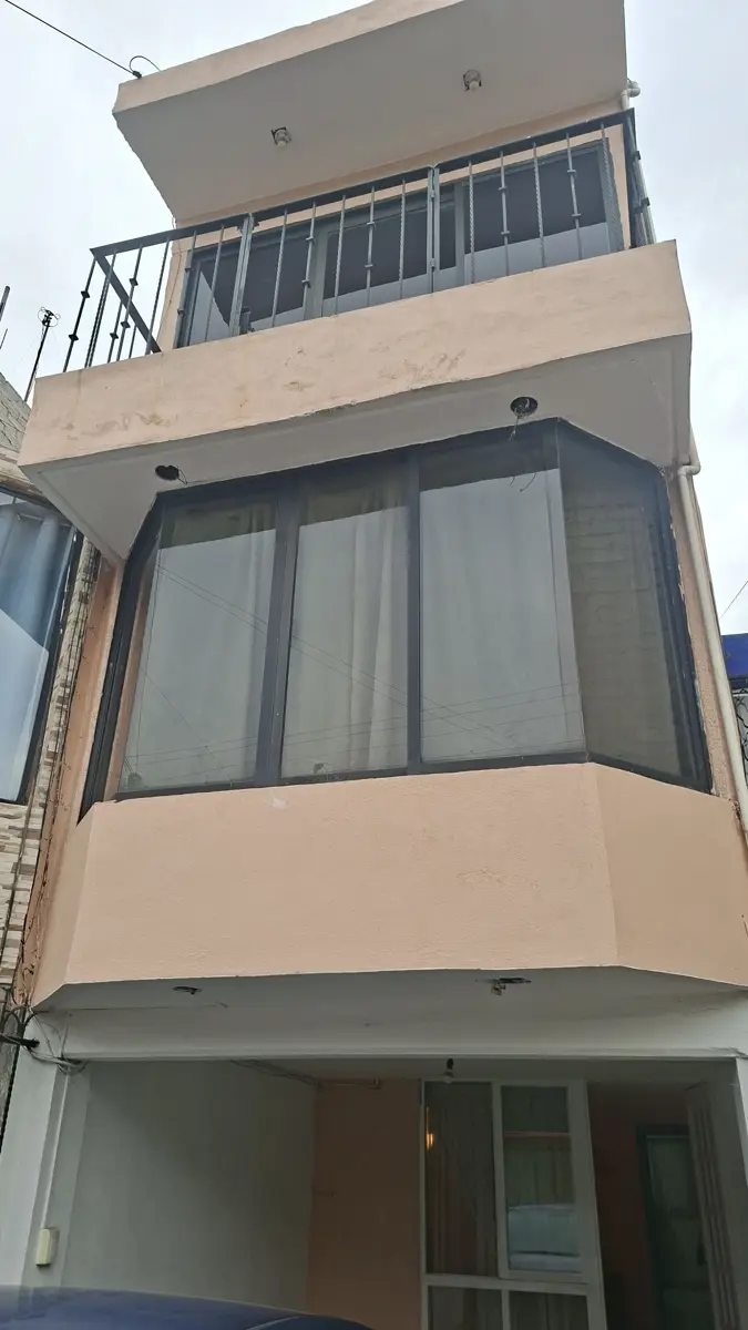 Casa en venta en San Lorenzo Tezonco, Iztapalapa — foto 1 de 22