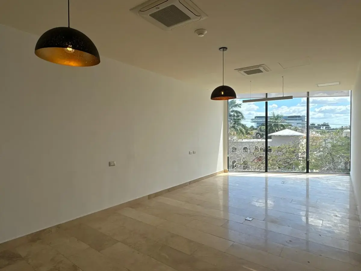 Oficina en venta en Villas La Hacienda, Mérida — foto 1 de 15