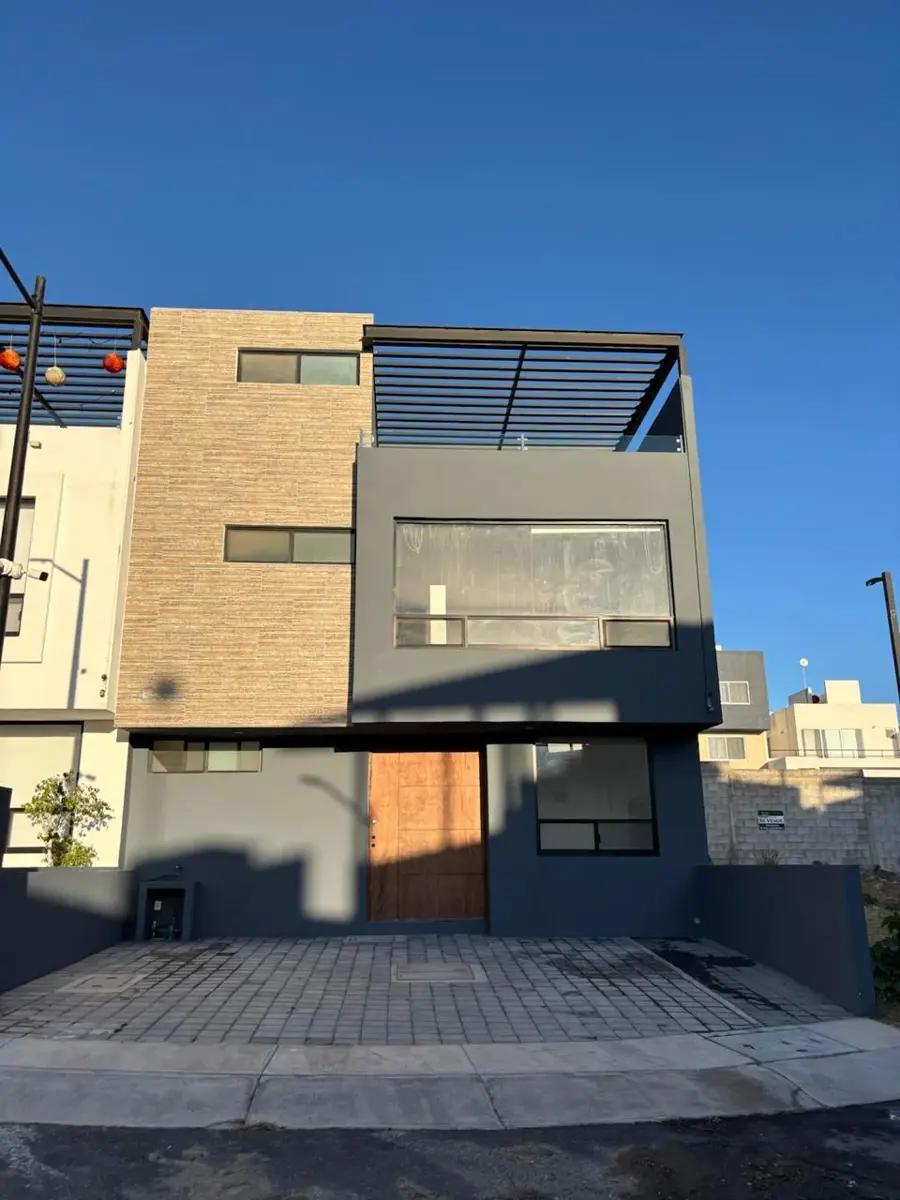 Casa en venta en El Condado, Corregidora — foto 1 de 28
