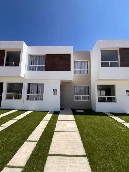 Casa en Venta en Comunidad Cerrada El Carrizo, San Juan del Río