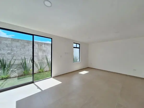 Casa en venta en Residencial Lucendi, Cuautlancingo — foto 2 de 53