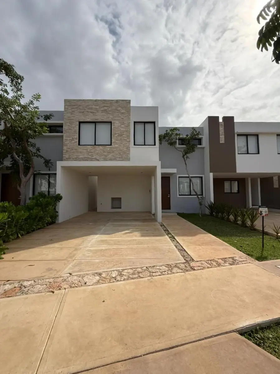 Casa en venta en Caucel, Mérida — foto 1 de 21