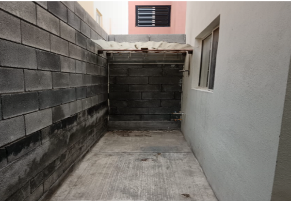 Casa en venta en Mitras Poniente, García — foto 2 de 13