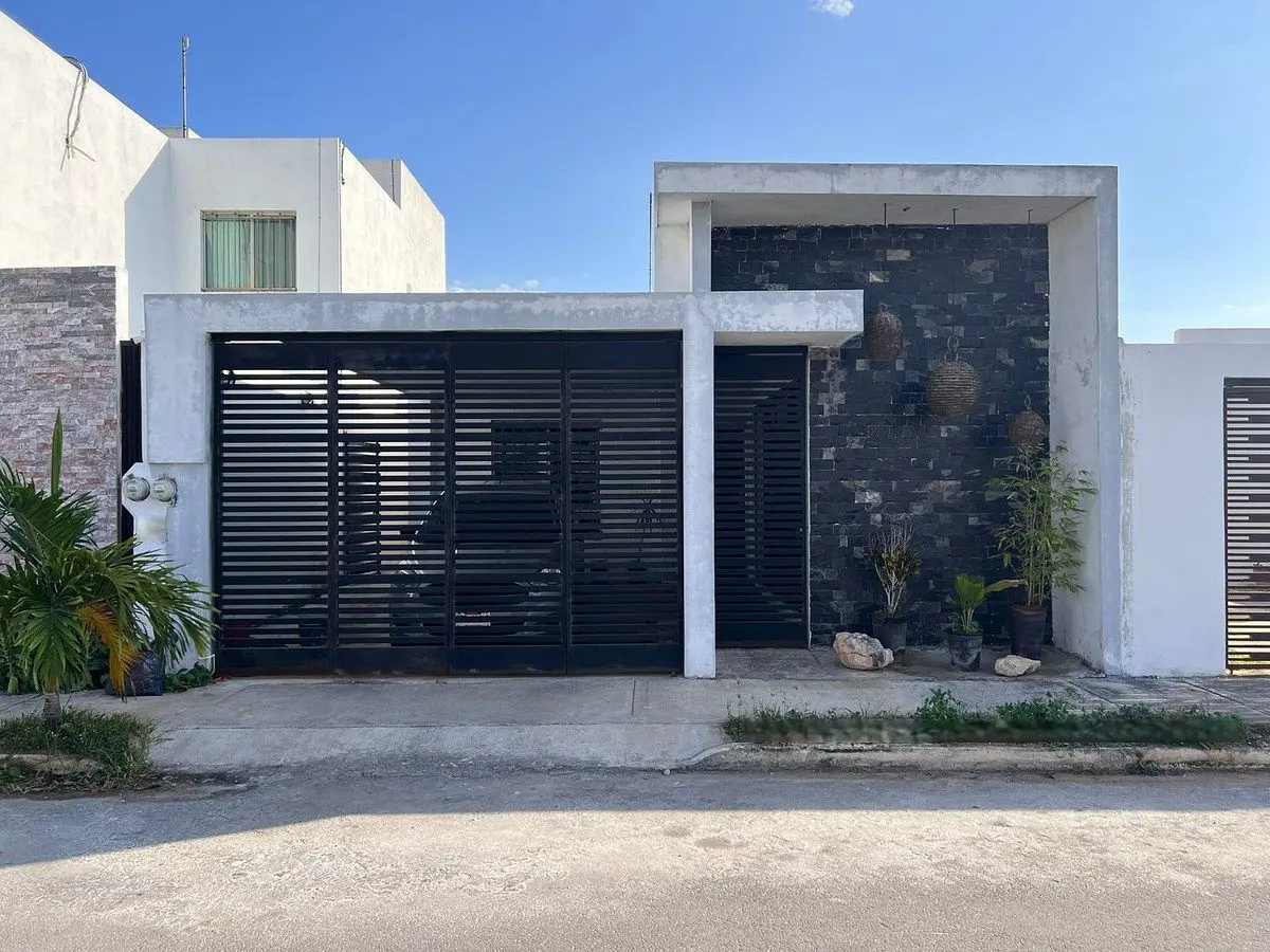 Casa en venta en Los Héroes, Mérida — foto 1 de 17