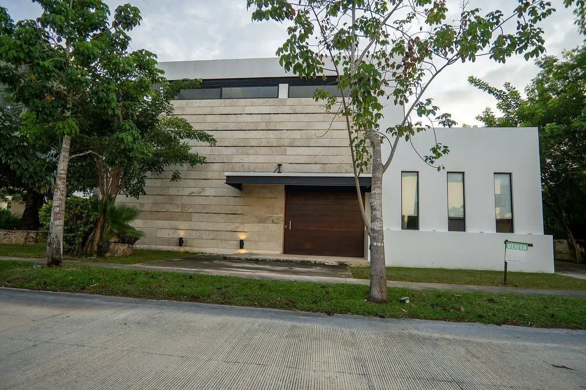 Casa en renta en Yucatán Country Club, Mérida — foto 1 de 32