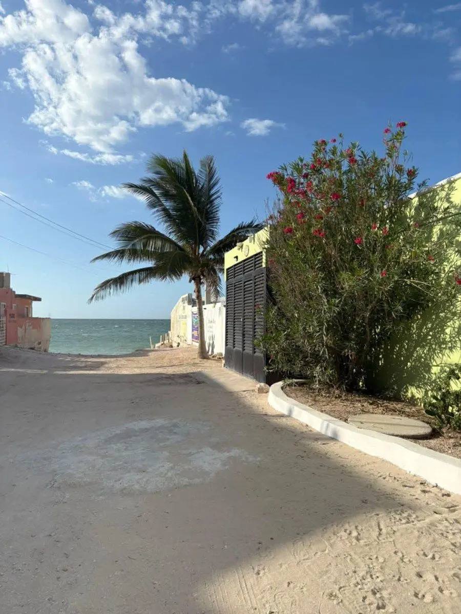 Casa en venta en Chelem, Progreso — foto 1 de 21