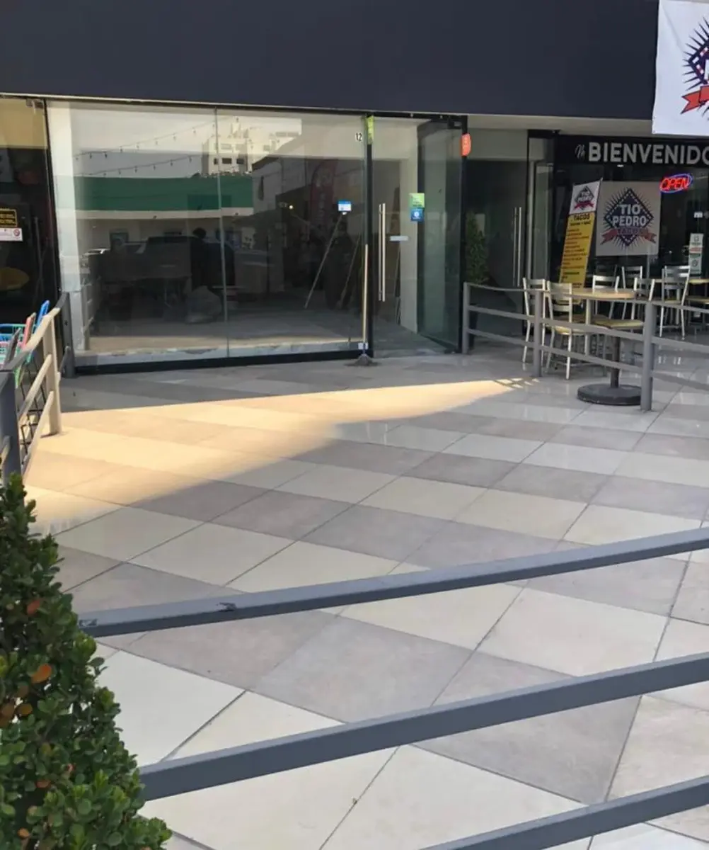Local en renta en Del Valle, San Pedro Garza García — foto 1 de 3