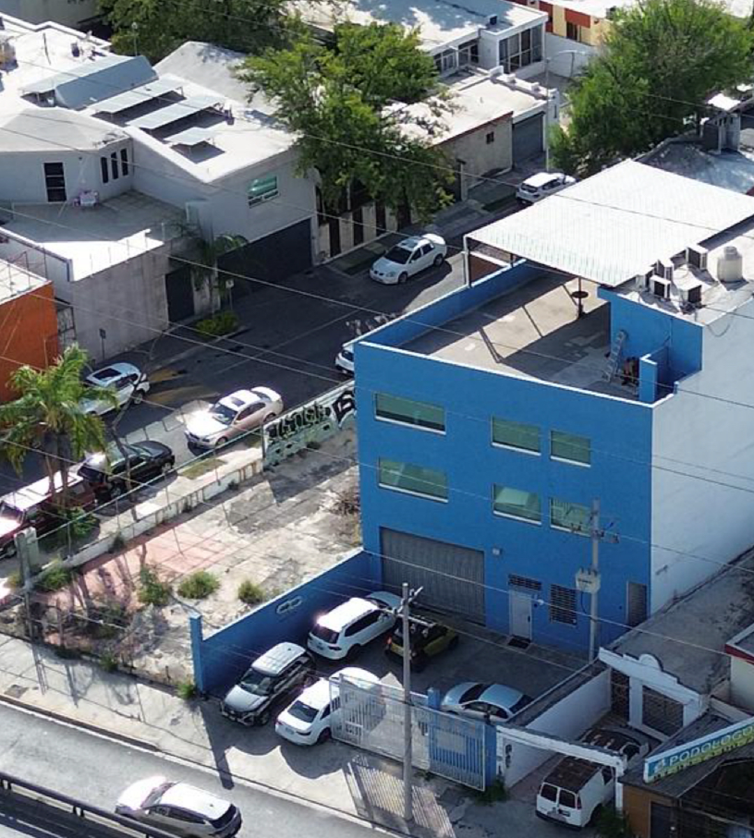 Edificio en venta en Las Cumbres, Monterrey — foto 1 de 13