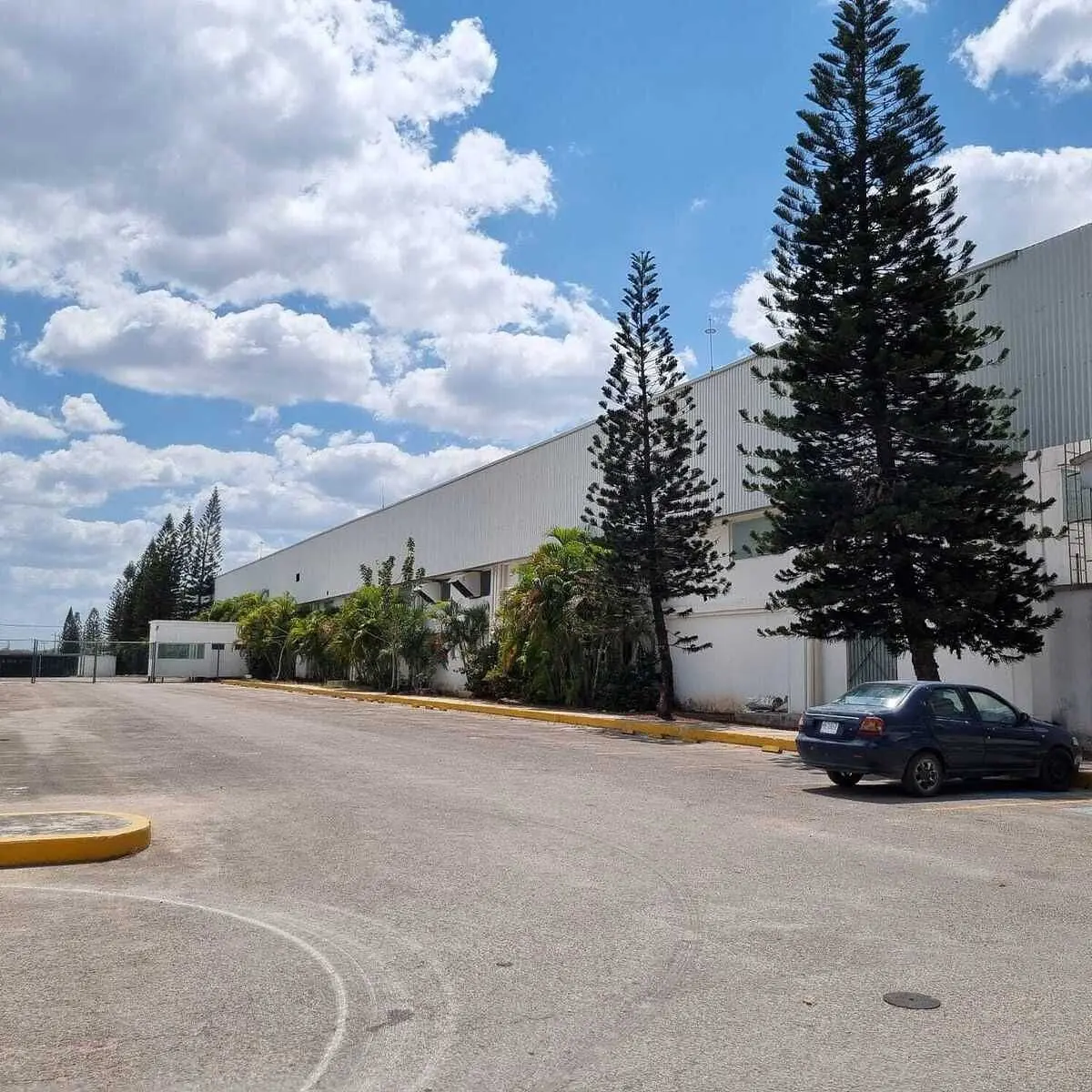 Nave en renta en Jardines del Norte, Mérida — foto 1 de 28