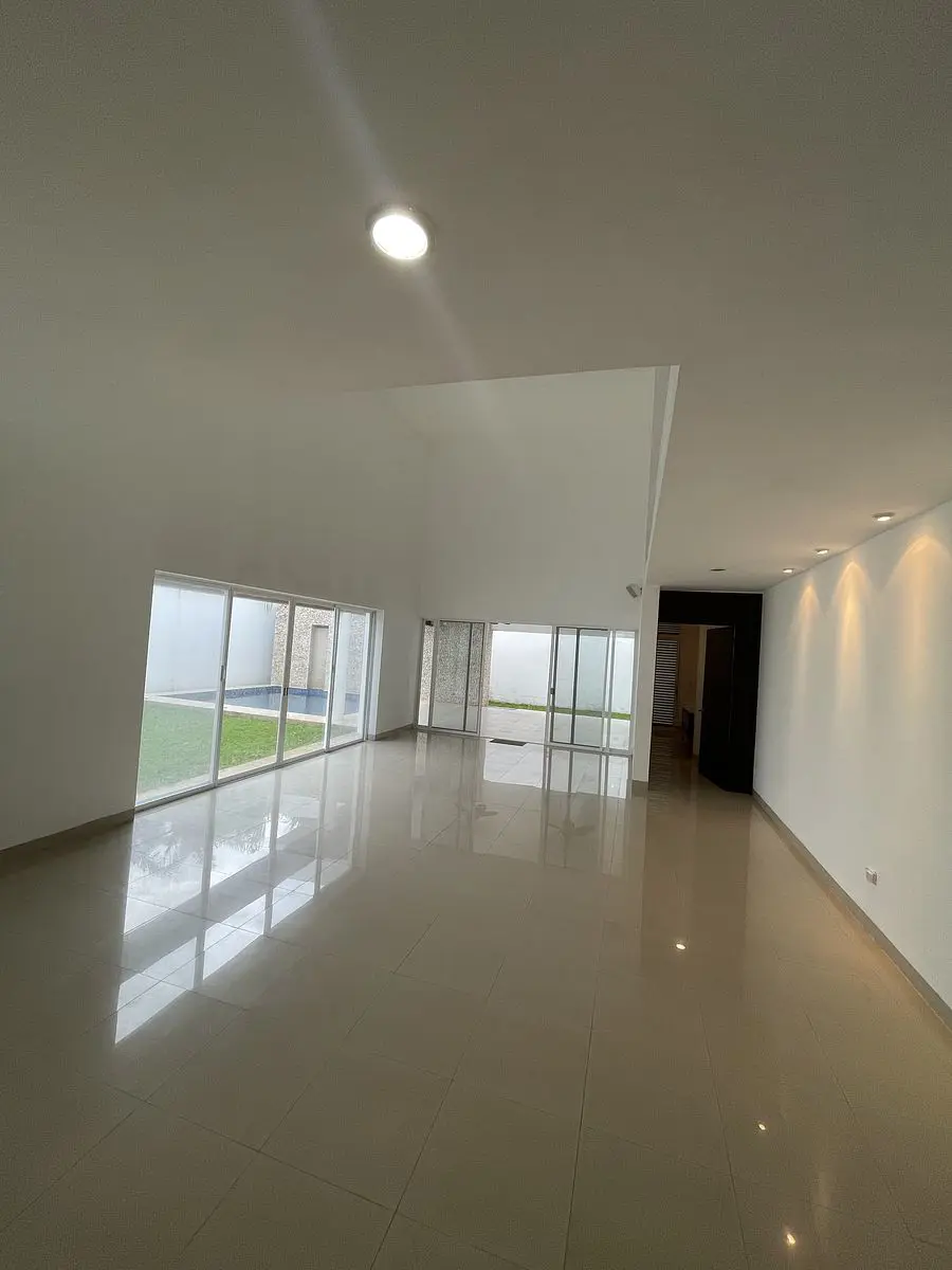 Casa en venta en Montebello, Mérida — foto 1 de 25