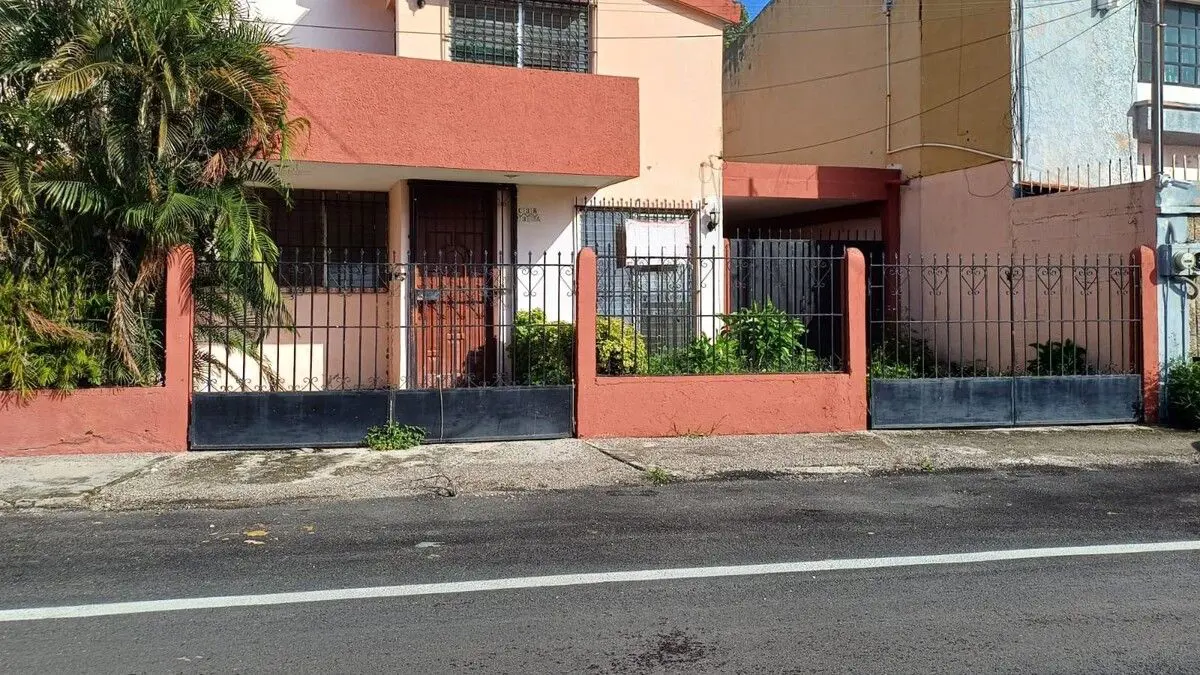 Casa en venta en Miguel Aleman, Mérida — foto 1 de 23