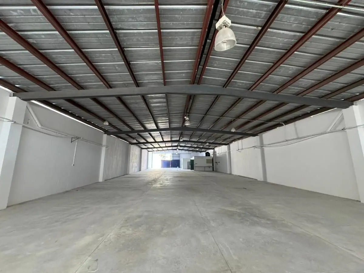 Bodega en renta en Leandro Valle, Mérida — foto 1 de 6