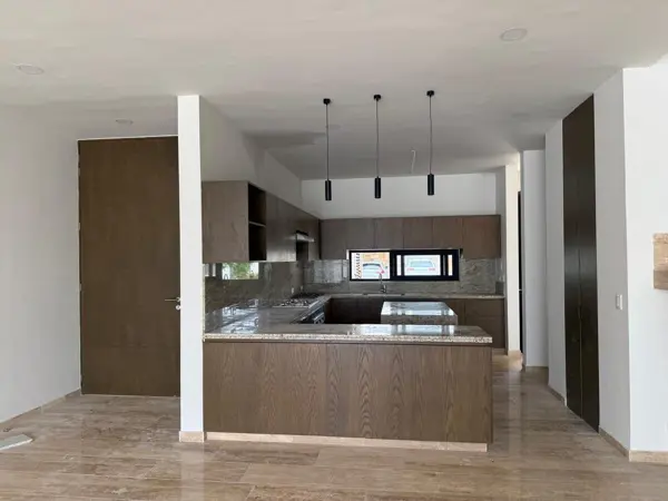 Casa en venta en Temozon Norte, Mérida — foto 3 de 33