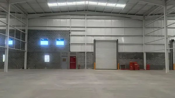 Bodega en renta en Nazario S Ortiz Garza, Saltillo — foto 3 de 5