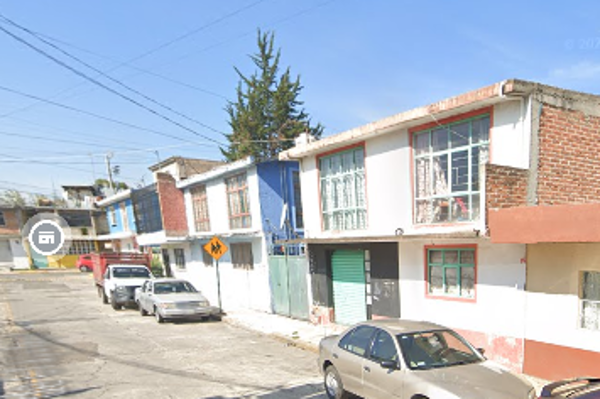 Casa en venta en Toluca, Toluca — foto 3 de 17