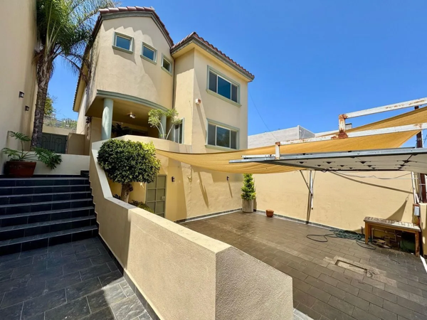 Casa en venta en Jardines de Chapultepec, Tijuana — foto 2 de 25