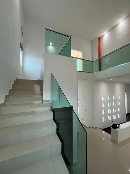 Casa en venta en Jardines de Versalles, Saltillo — foto 2 de 16