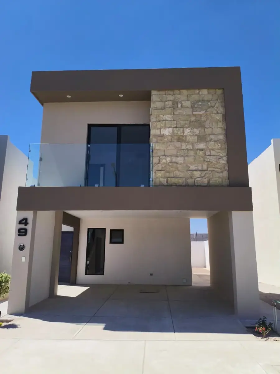 Casa en venta en La Barranca, Torreón — foto 1 de 33