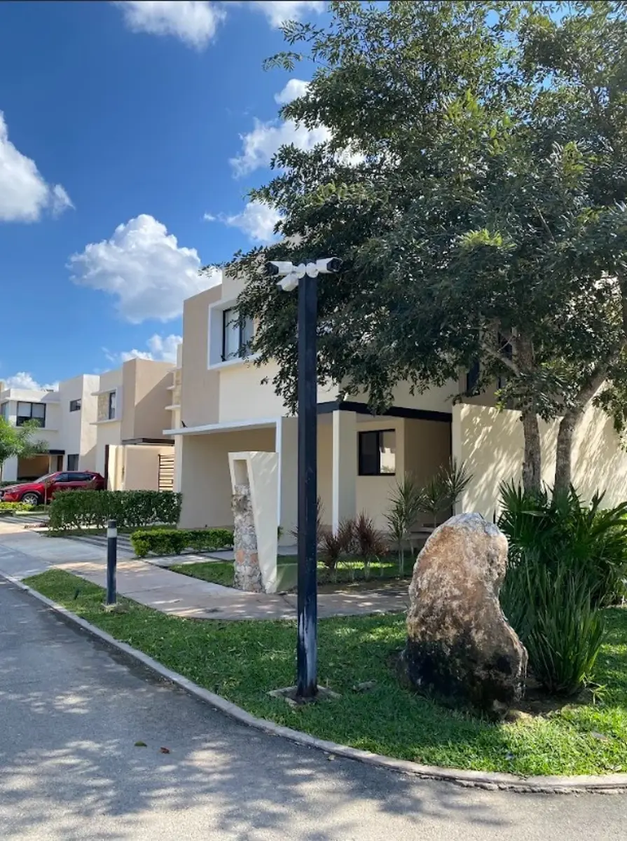 Casa en venta en Conkal, Conkal — foto 1 de 30