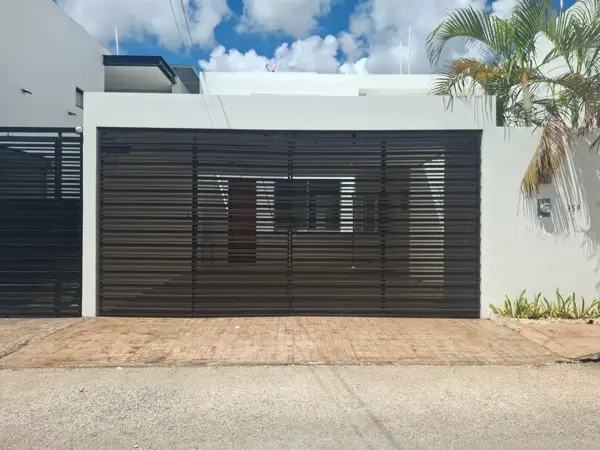 Casa en renta en Montebello, Mérida — foto 2 de 34