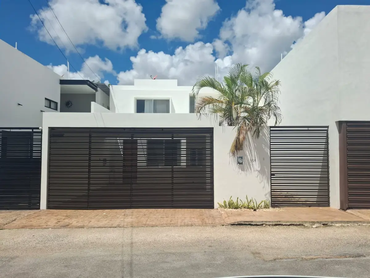 Casa en renta en Montebello, Mérida — foto 1 de 34