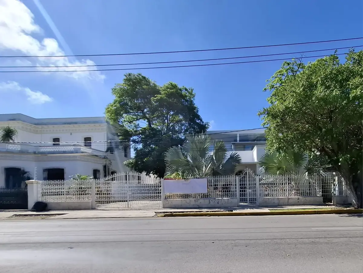 Edificio en renta en Garcia Gineres, Mérida — foto 1 de 49