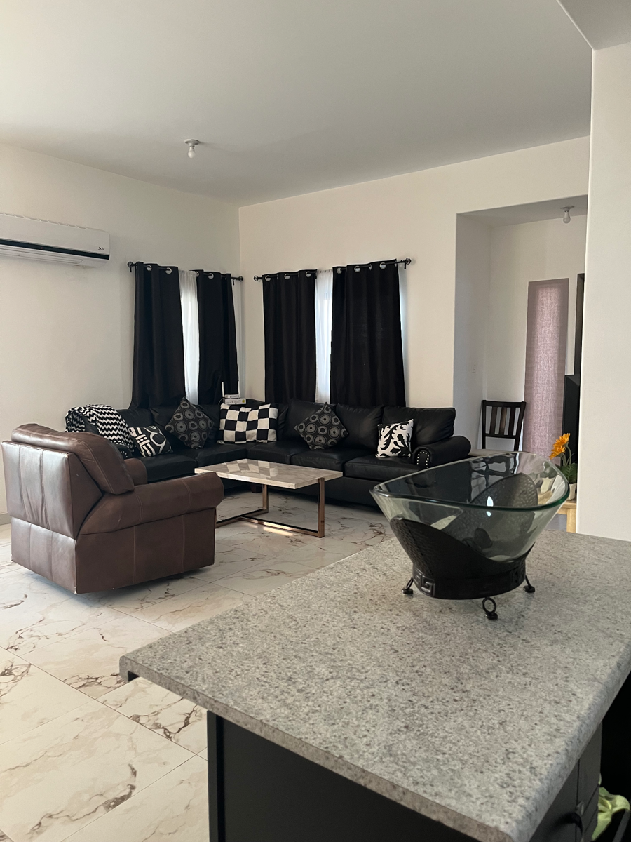 Casa en renta en Adara Residencial, Mexicali — foto 1 de 18