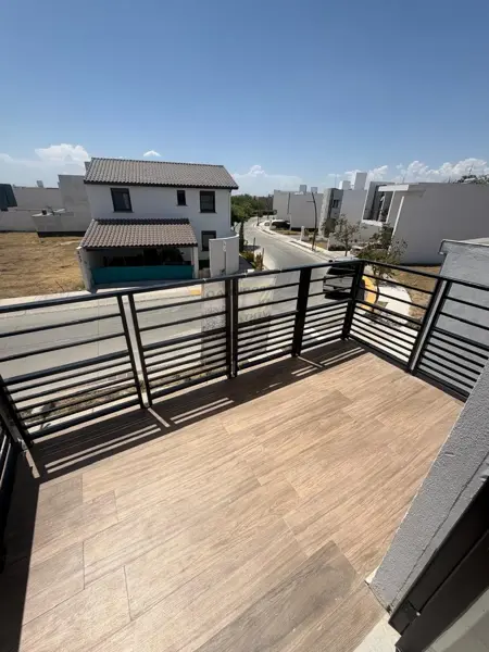 Casa en venta en Mayorca Residencial, León — foto 3 de 10