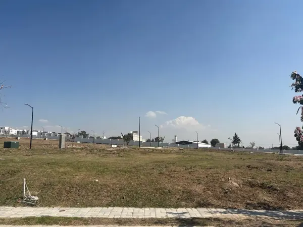 Terreno en venta en Lomas de Angelópolis, San Andrés Cholula — foto 3 de 7