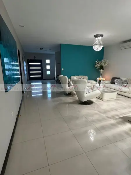 Casa en venta en El Uro, Monterrey — foto 2 de 20