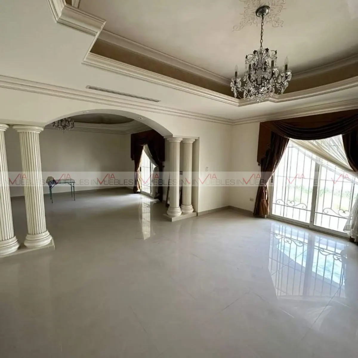 Casa en venta en Lomas de los Pilares, Cadereyta Jiménez — foto 1 de 8
