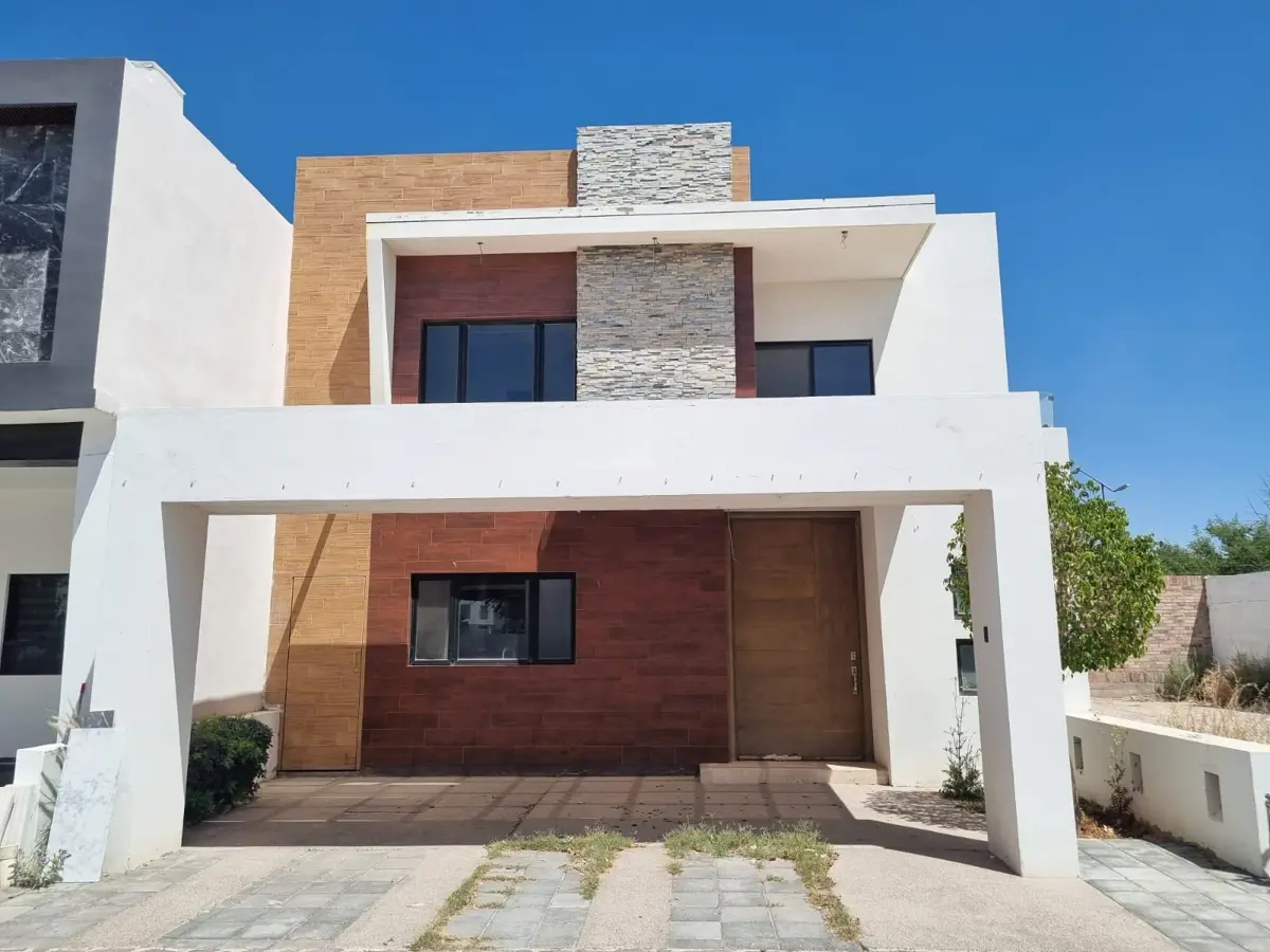 Casa en Venta en Altozano la Nueva Laguna, Gómez Palacio, Durango Casa en Venta en Altozano la Nueva Laguna, Gómez Palacio, Durango