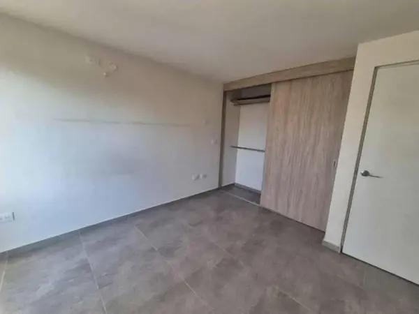 Casa en renta en Adamar, Tlajomulco de Zúñiga — foto 2 de 3