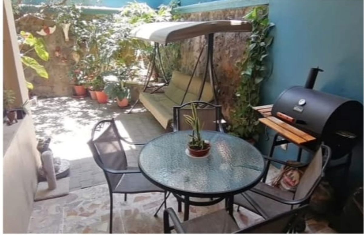 Casa en venta en Lomas de Cortes, Cuernavaca — foto 1 de 4