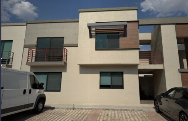 Comprasela al Banco la Casa de Entrega Inm en Rancho el Salvador, la Vista Residencial, Queretaro
