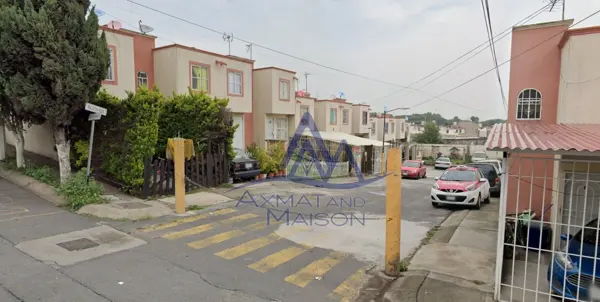 Casa En Venta En Cerro Del Marquez, Valle De Chalco Solidaridad. EdoMex. Recuperación Bancaria JX71