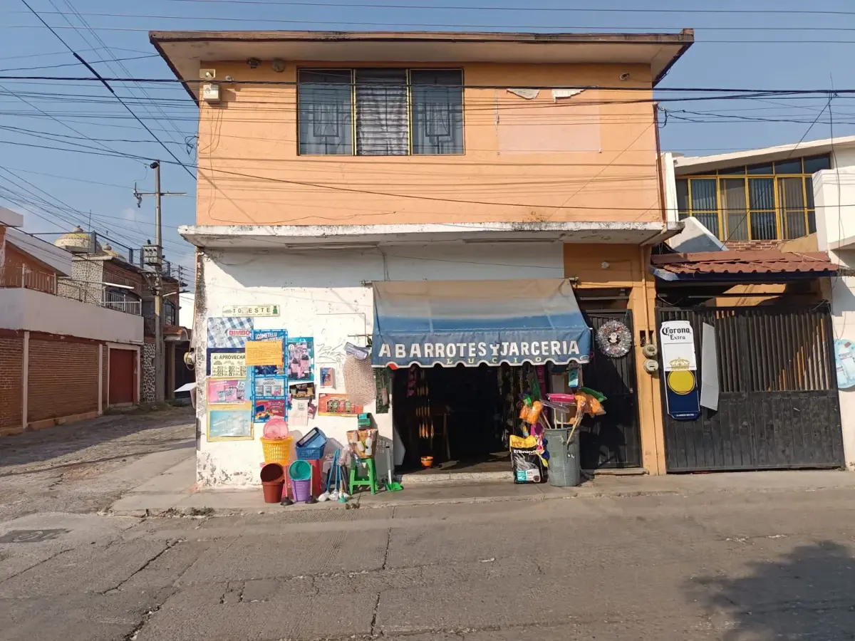 Casa en venta en CIVAC 1a Sección, Jiutepec — foto 1 de 23